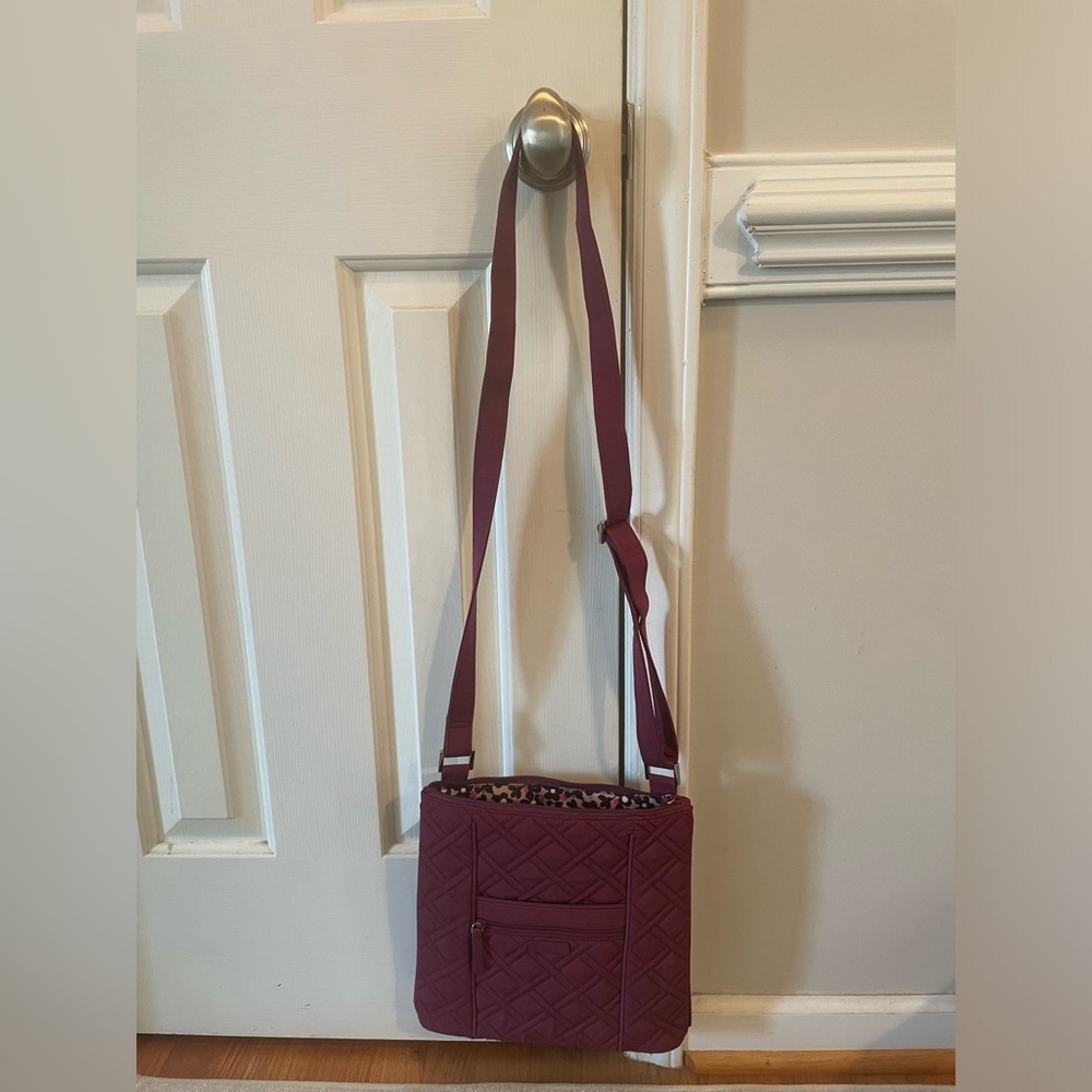 Vera Bradley Wine / Burgundy Quilted Crossbody Purse Microfiber Adj Strap